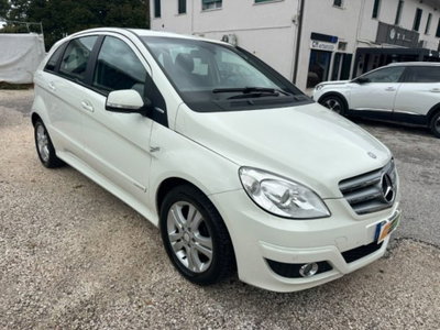 Mercedes-Benz Classe B 180 BlueEFFICIENCY Executive (10)