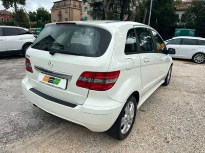 Mercedes-Benz Classe B 180 BlueEFFICIENCY Executive (3)