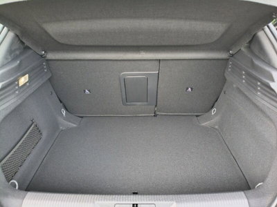 Peugeot 308 BlueHDi 130 S&S EAT8 Allure Pack (10)