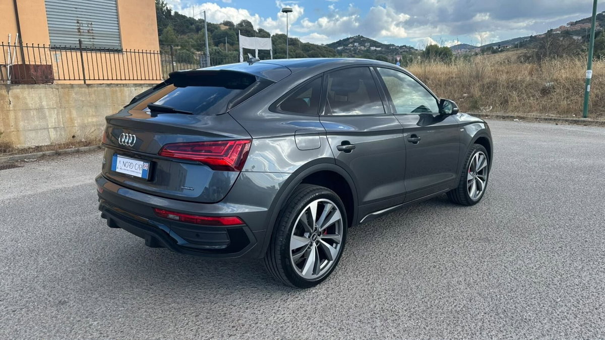 Audi Q5 Sportback 40 2.0 tdi mhev 12V S line Plus quattro s-tronic (6)