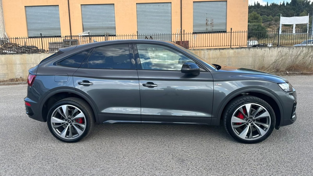 Audi Q5 Sportback 40 2.0 tdi mhev 12V S line Plus quattro s-tronic (7)