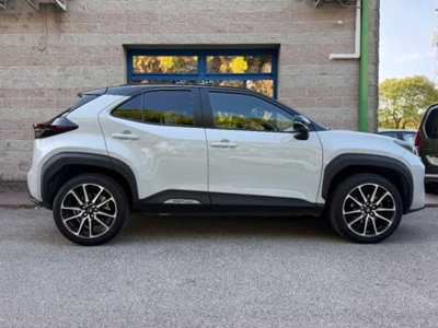 Toyota Yaris Cross 1.5h GR Sport Black Sky fwd 116cv e-cvt (2)