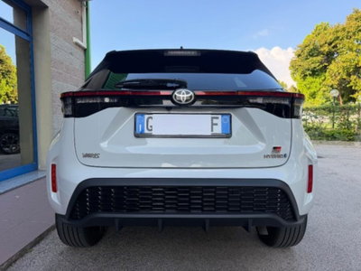 Toyota Yaris Cross 1.5h GR Sport Black Sky fwd 116cv e-cvt (4)