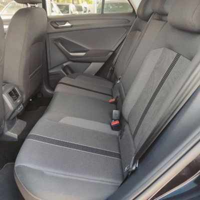 Volkswagen T-Roc 2.0 tdi Life 115cv (12)
