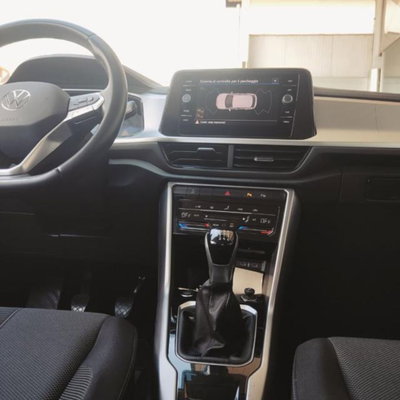 Volkswagen T-Roc 2.0 tdi Life 115cv (14)