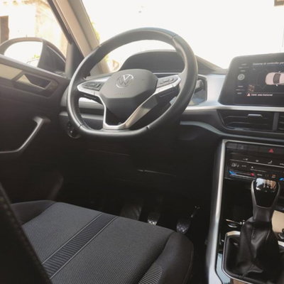 Volkswagen T-Roc 2.0 tdi Life 115cv (15)