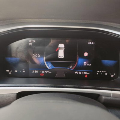 Volkswagen T-Roc 2.0 tdi Life 115cv (20)