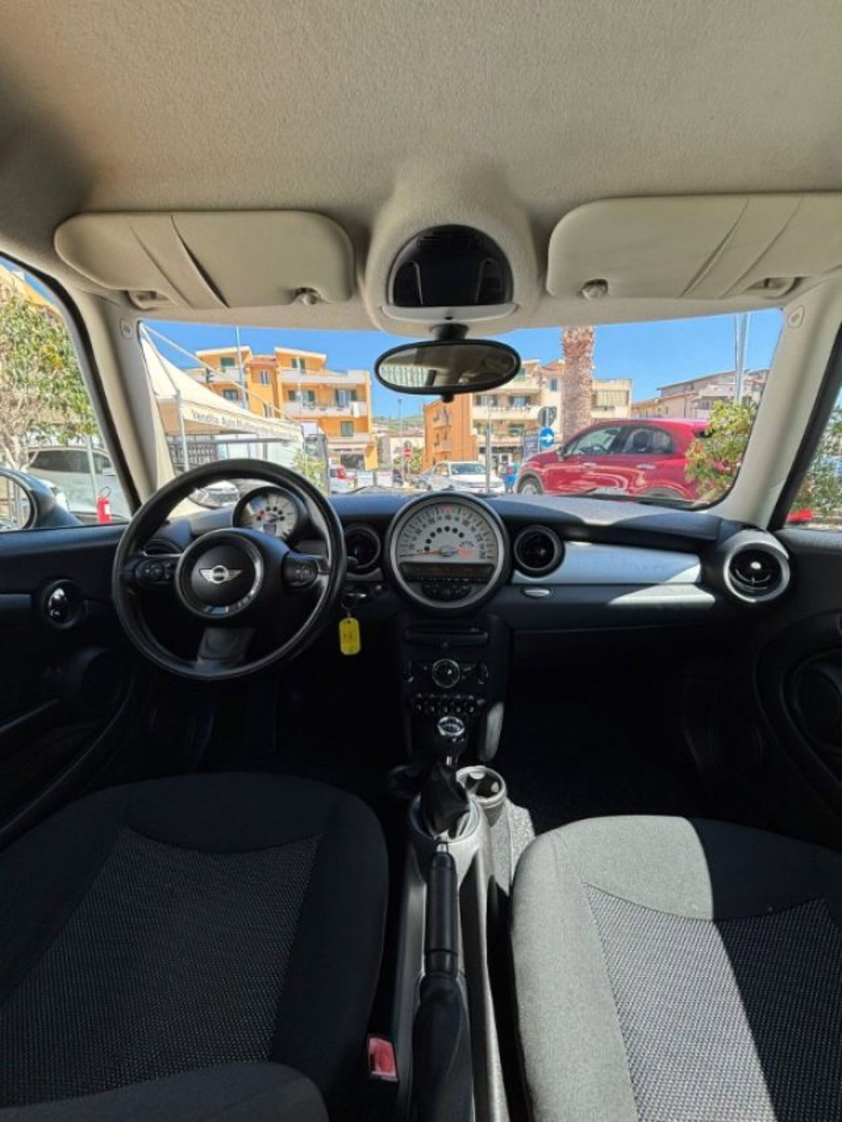 MINI Mini 1.6 16V One D (4)