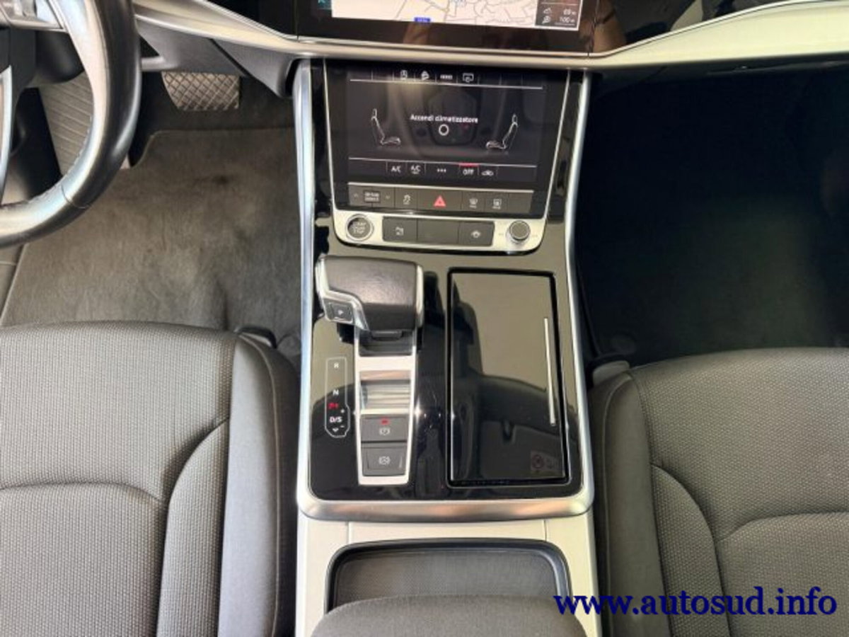 Audi Q8 Q8 45 TDI quattro tiptronic Sport (15)