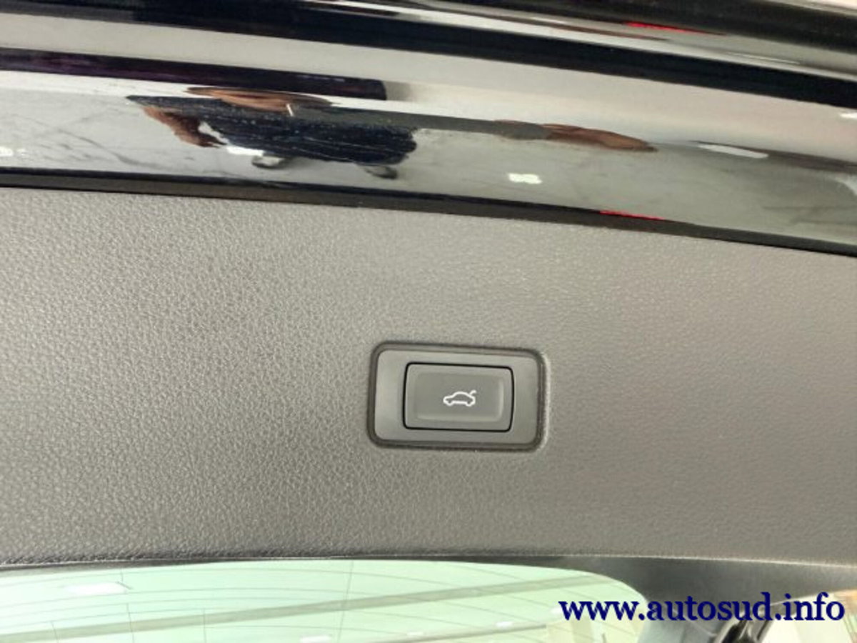 Audi Q8 Q8 45 TDI quattro tiptronic Sport (20)