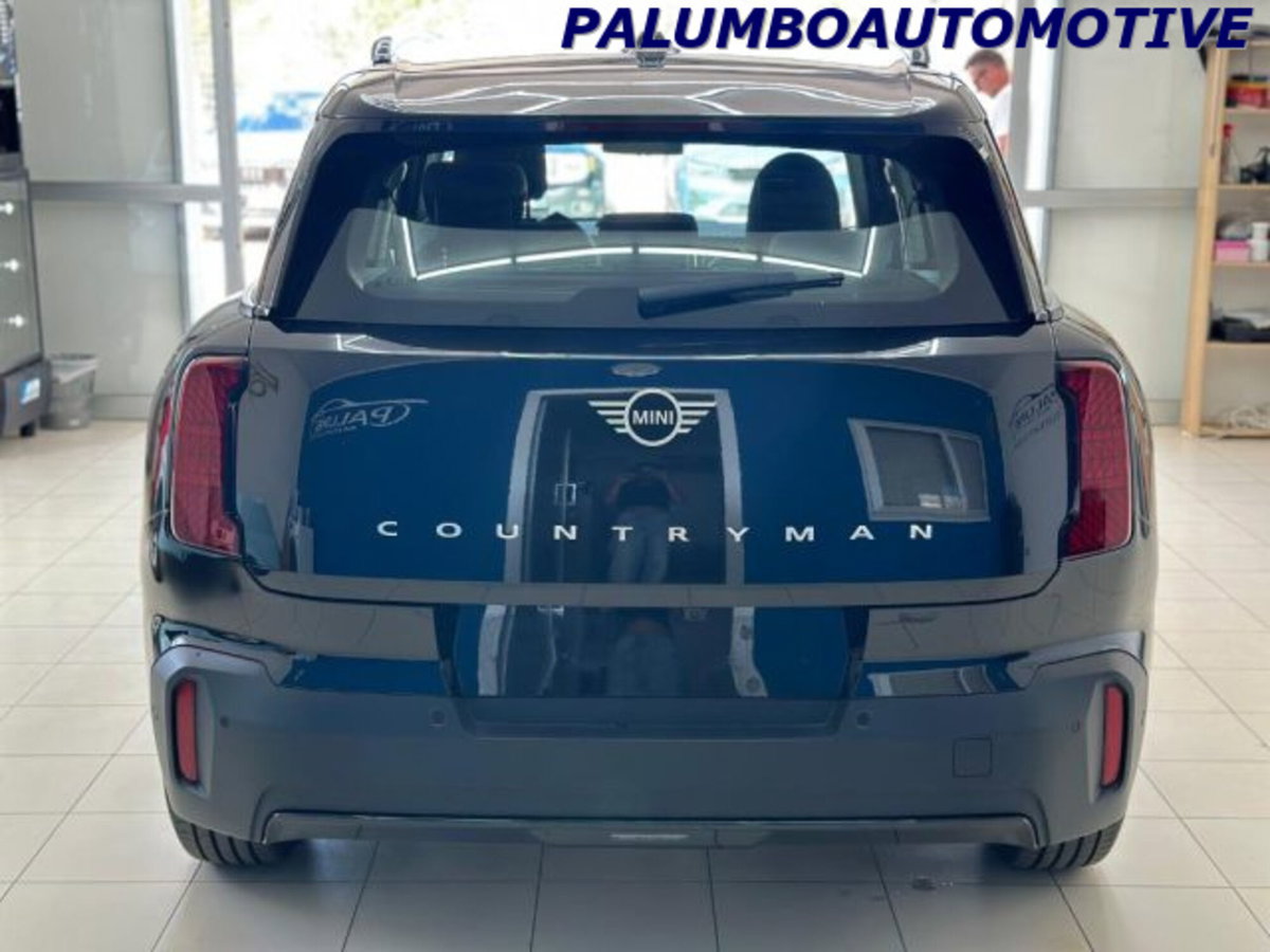 MINI Mini Countryman 2.0 Cooper D Essential Countryman (6)