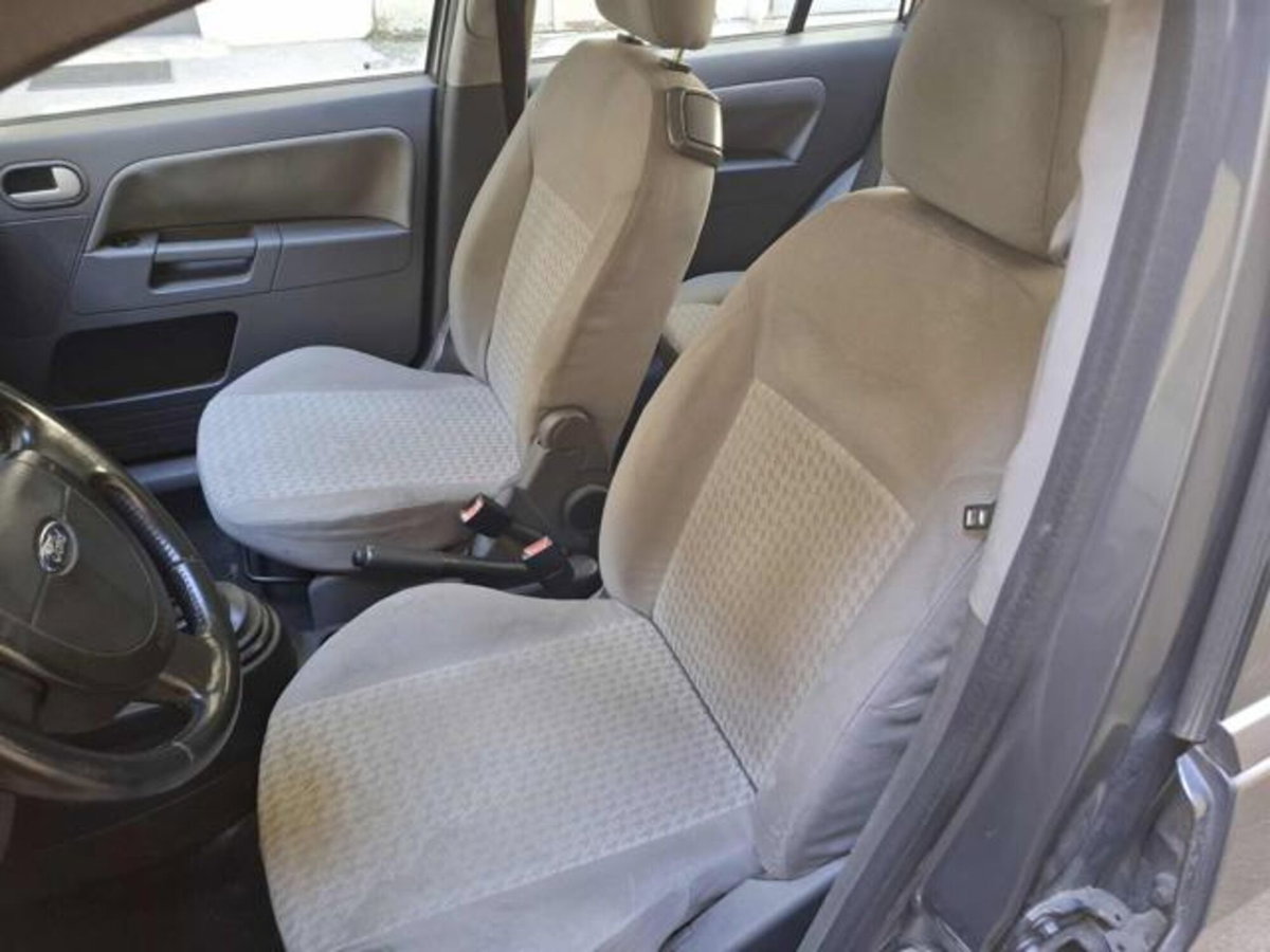Ford Fusion 1.4 16V 5p. (4)
