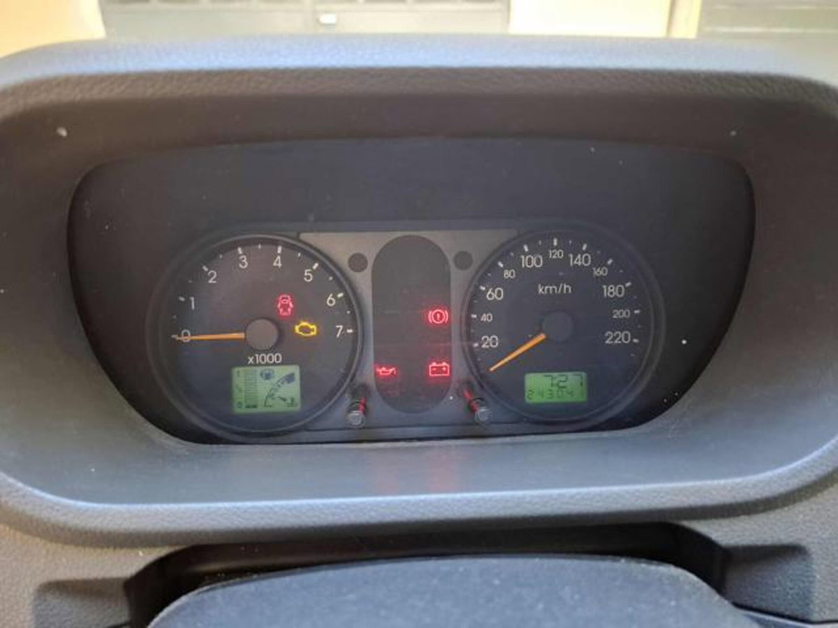 Ford Fusion 1.4 16V 5p. (7)