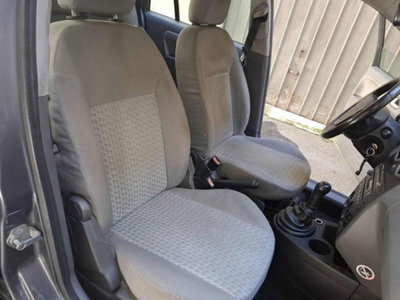 Ford Fusion 1.4 16V 5p. (8)