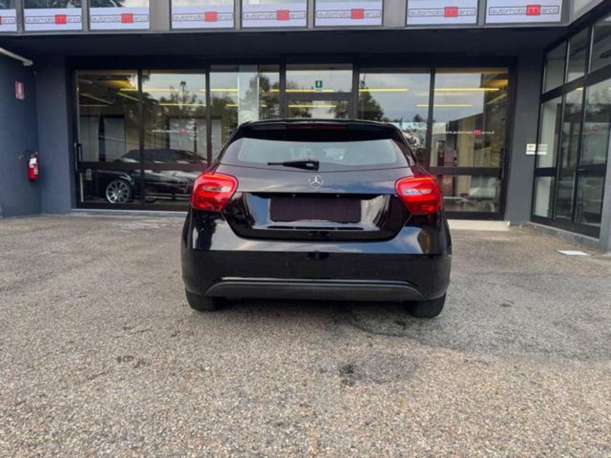 Mercedes-Benz Classe A 180 d Executive (5)