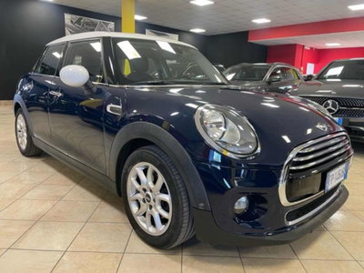 MINI Mini 1.5 Cooper D Boost 5 porte (4)