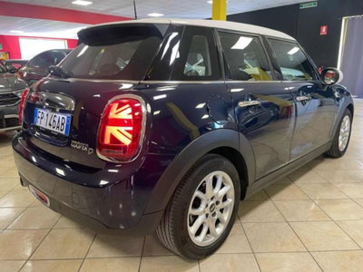 MINI Mini 1.5 Cooper D Boost 5 porte (2)