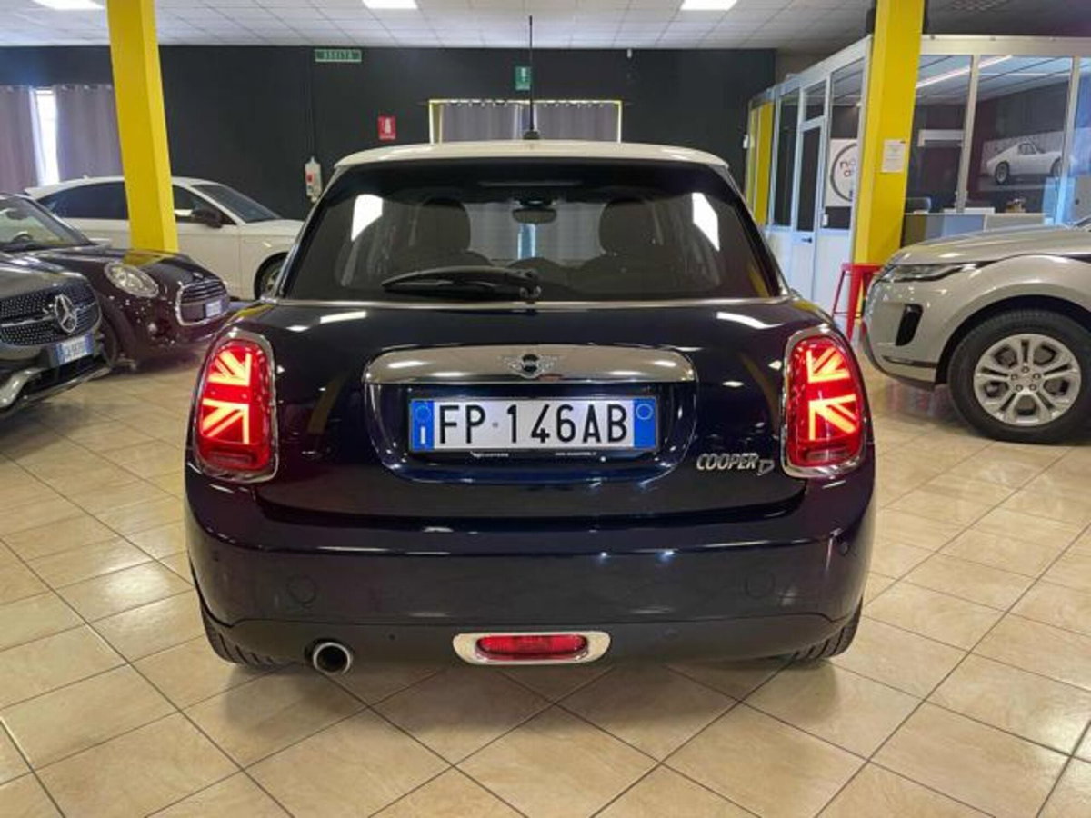 MINI Mini 1.5 Cooper D Boost 5 porte (6)
