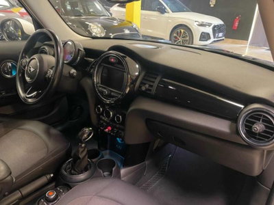 MINI Mini 1.5 Cooper D Boost 5 porte (9)