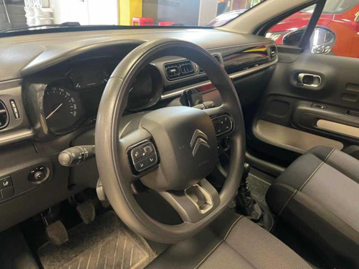 Citroen C3 BlueHDi 100 S&S Van Feel (7)