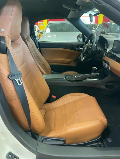 Fiat 124 spider 124 spider 1.4 MultiAir Lusso (4)