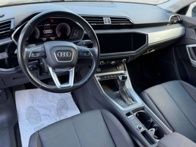 Audi Q3 35 2.0 tdi Business Advanced s-tronic (10)