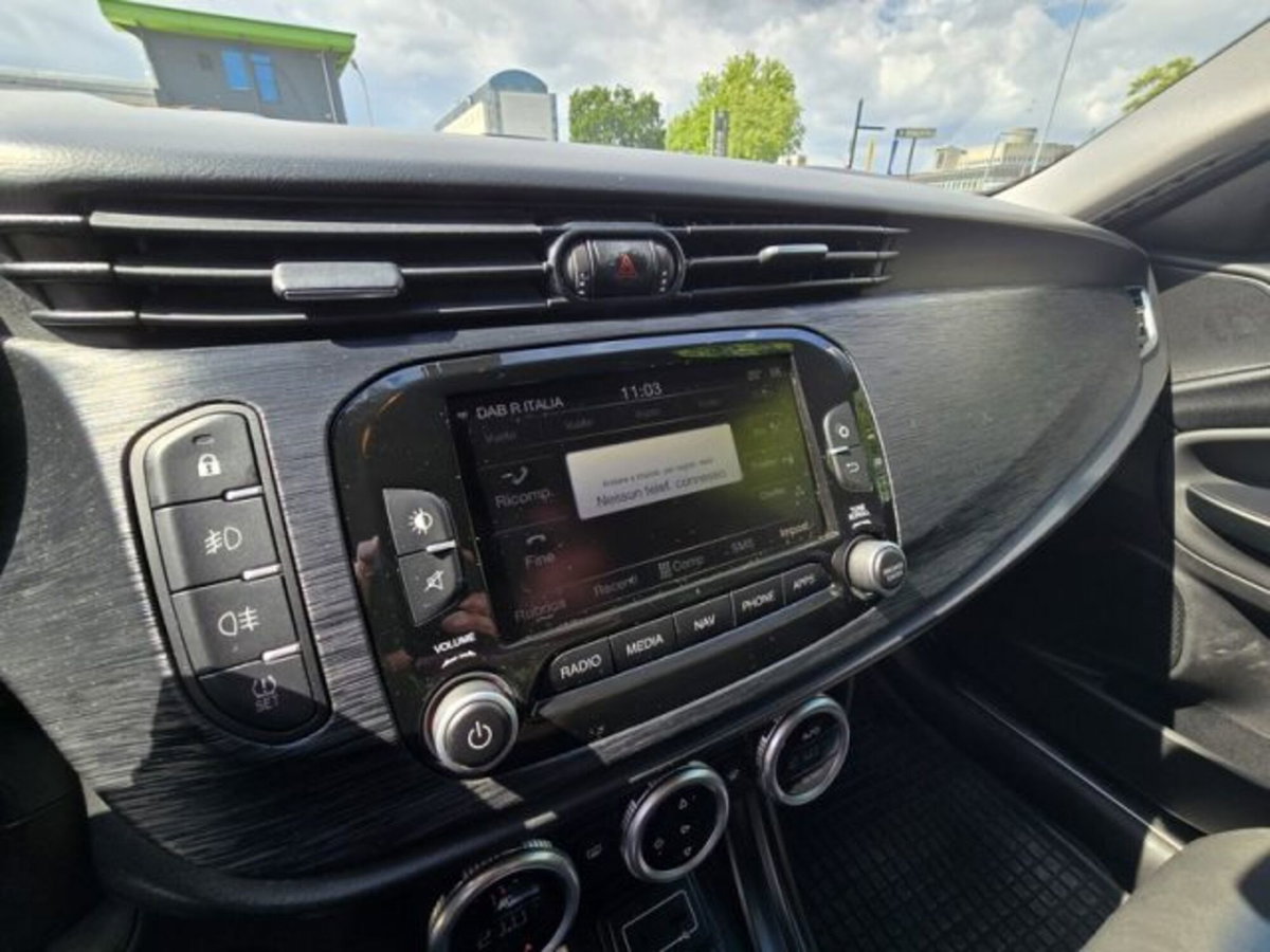 Alfa Romeo Giulietta 1.6 JTDm Giulietta 120cv (10)