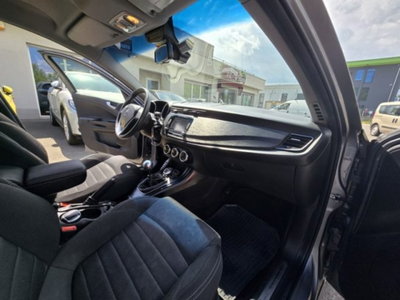 Alfa Romeo Giulietta 1.6 JTDm Giulietta 120cv (12)