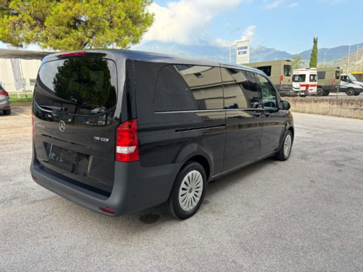 Mercedes-Benz Vito 2.0 116 CDI 4x4 PL Tourer Pro Extra-Long (5)