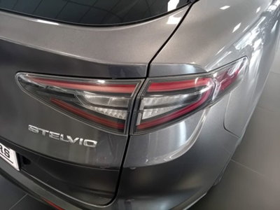 Alfa Romeo Stelvio Stelvio 2.2 Turbodiesel 210 CV AT8 Q4 GT Junior (9)