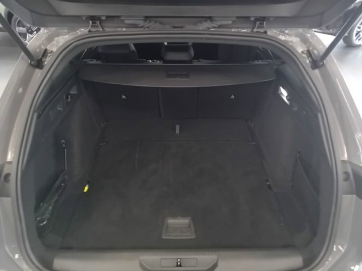 Peugeot 308 SW 1.5 bluehdi GT s&s 130cv eat8 (9)