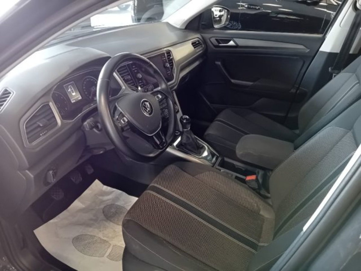 Volkswagen T-Roc 1.0 TSI Style (10)