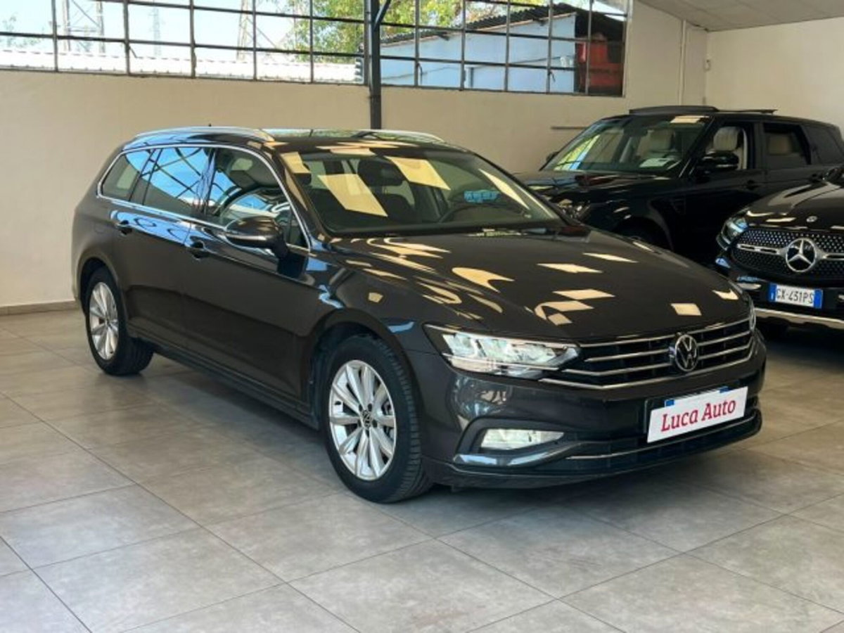 Volkswagen Passat Variant 2.0 TDI SCR 122 CV EVO DSG Business (3)