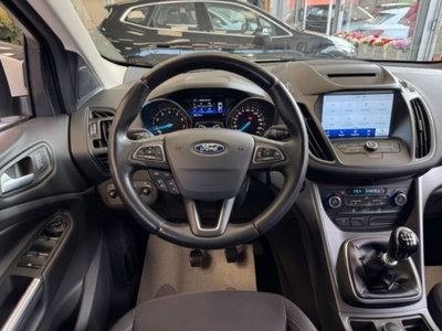 Ford Kuga 1.5 EcoBoost 120 CV 2WD (10)