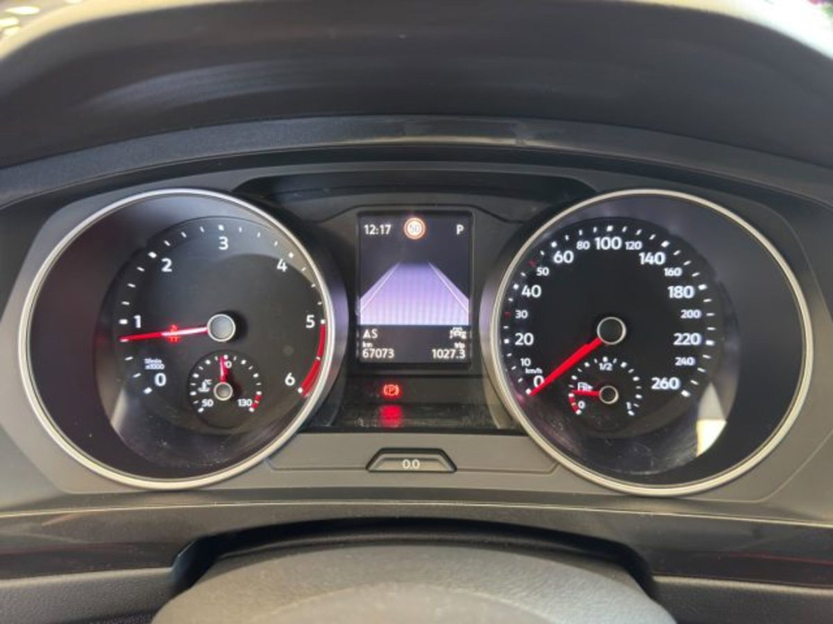 Volkswagen Tiguan 2.0 TDI 150 CV SCR DSG 4MOTION Life (12)