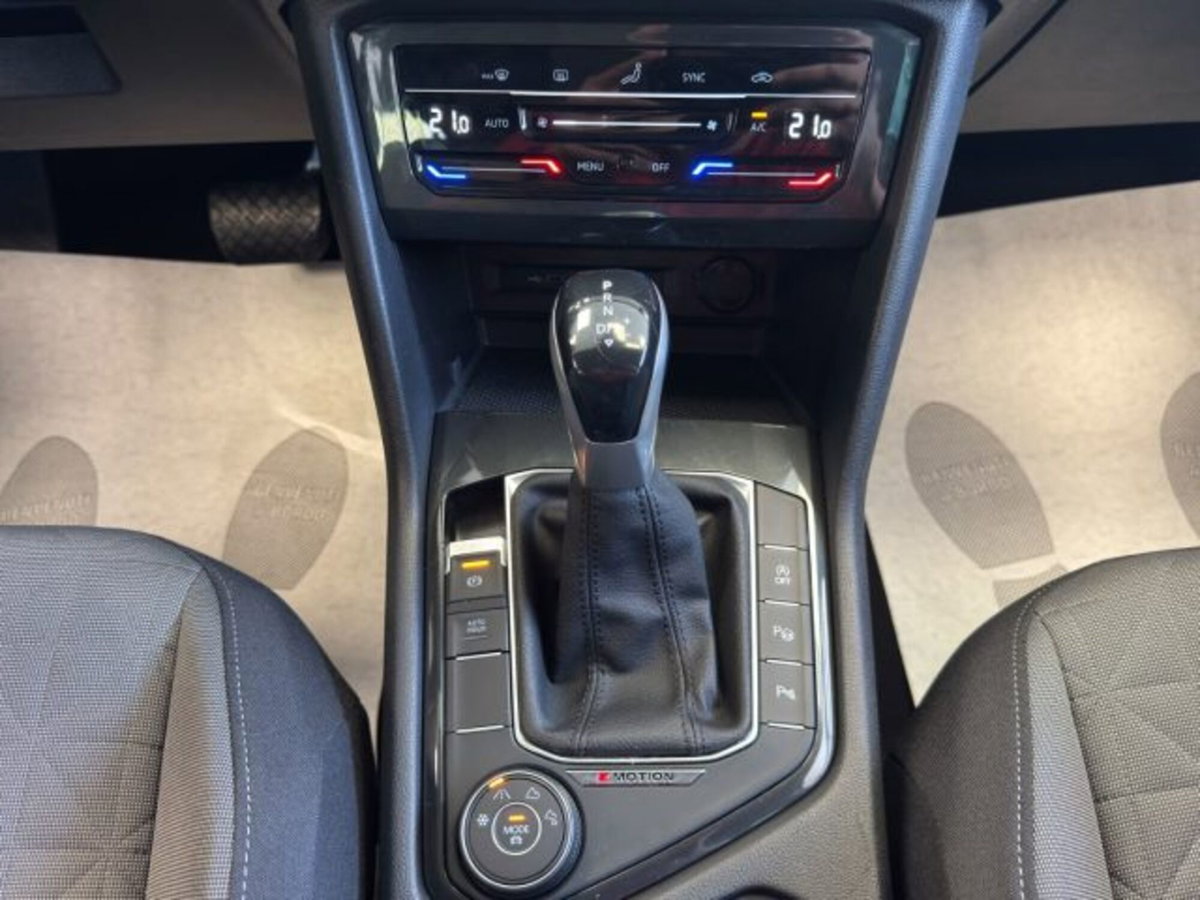 Volkswagen Tiguan 2.0 TDI 150 CV SCR DSG 4MOTION Life (14)