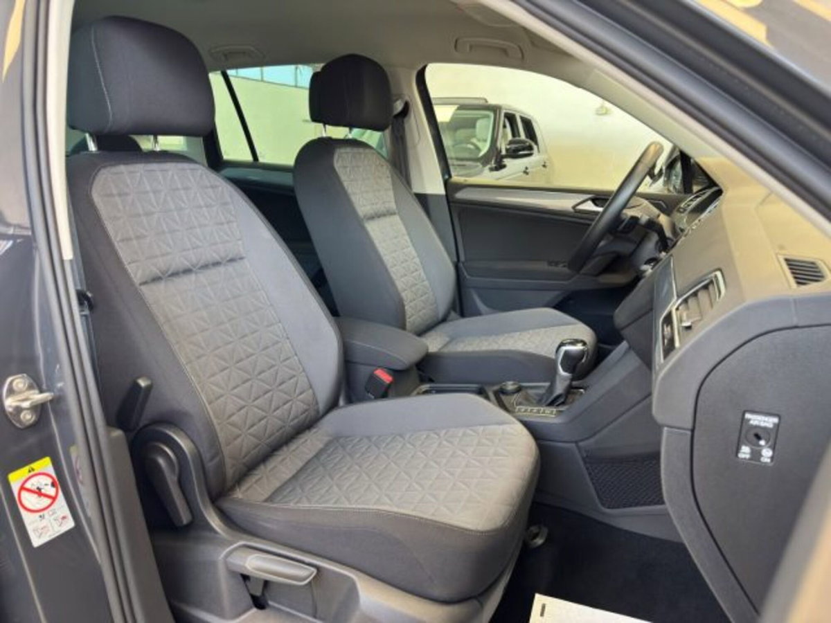 Volkswagen Tiguan 2.0 TDI 150 CV SCR DSG 4MOTION Life (9)