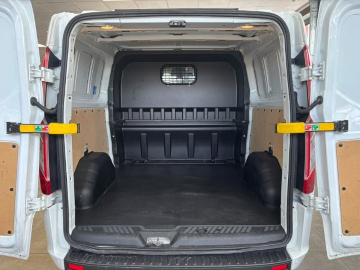 Ford Transit Custom Furgone 300 2.0 EcoBlue 130 PL-DC Furgone Trend (8)