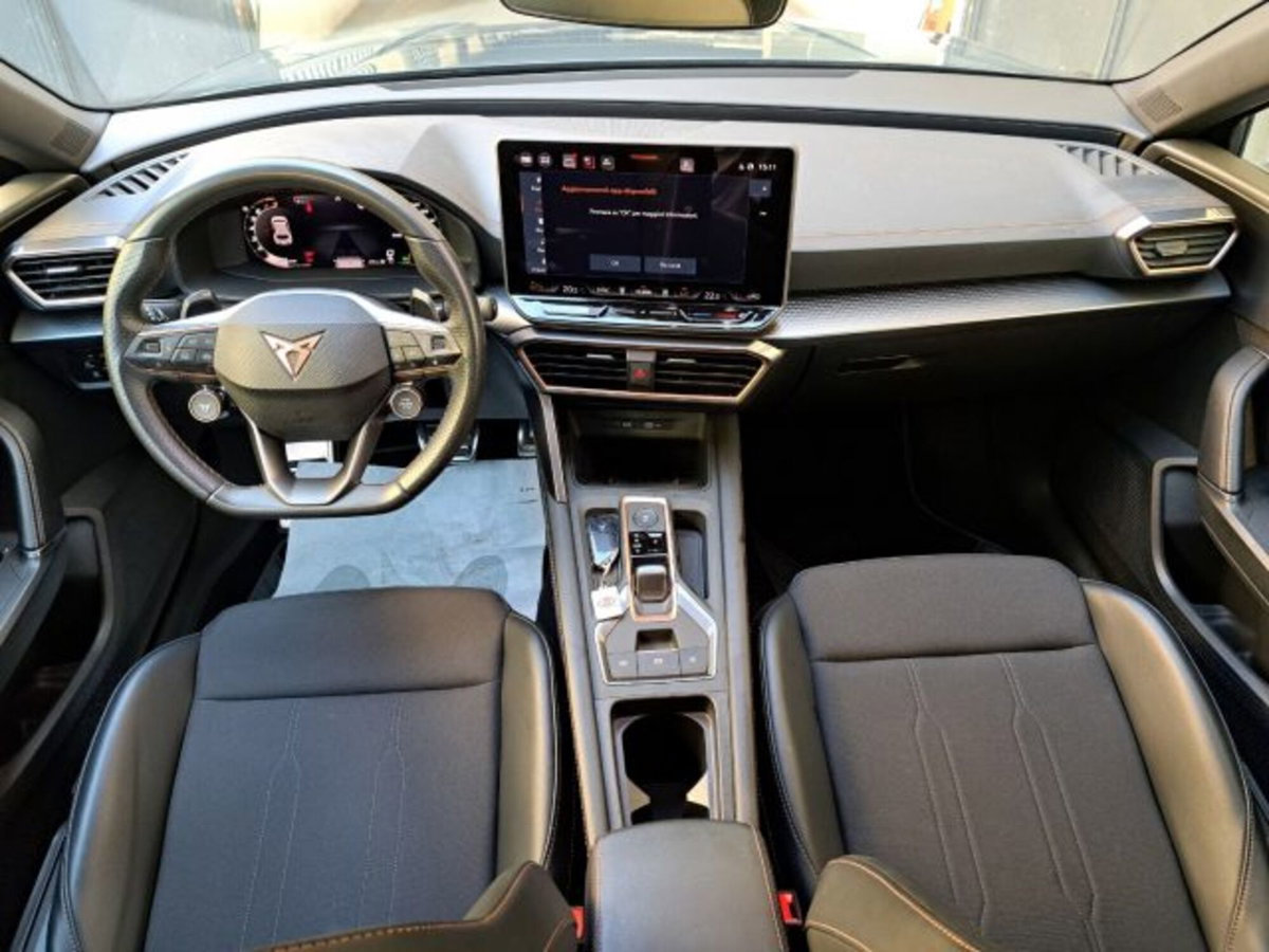Cupra Leon Leon 1.5 hybrid 150cv dsg (9)