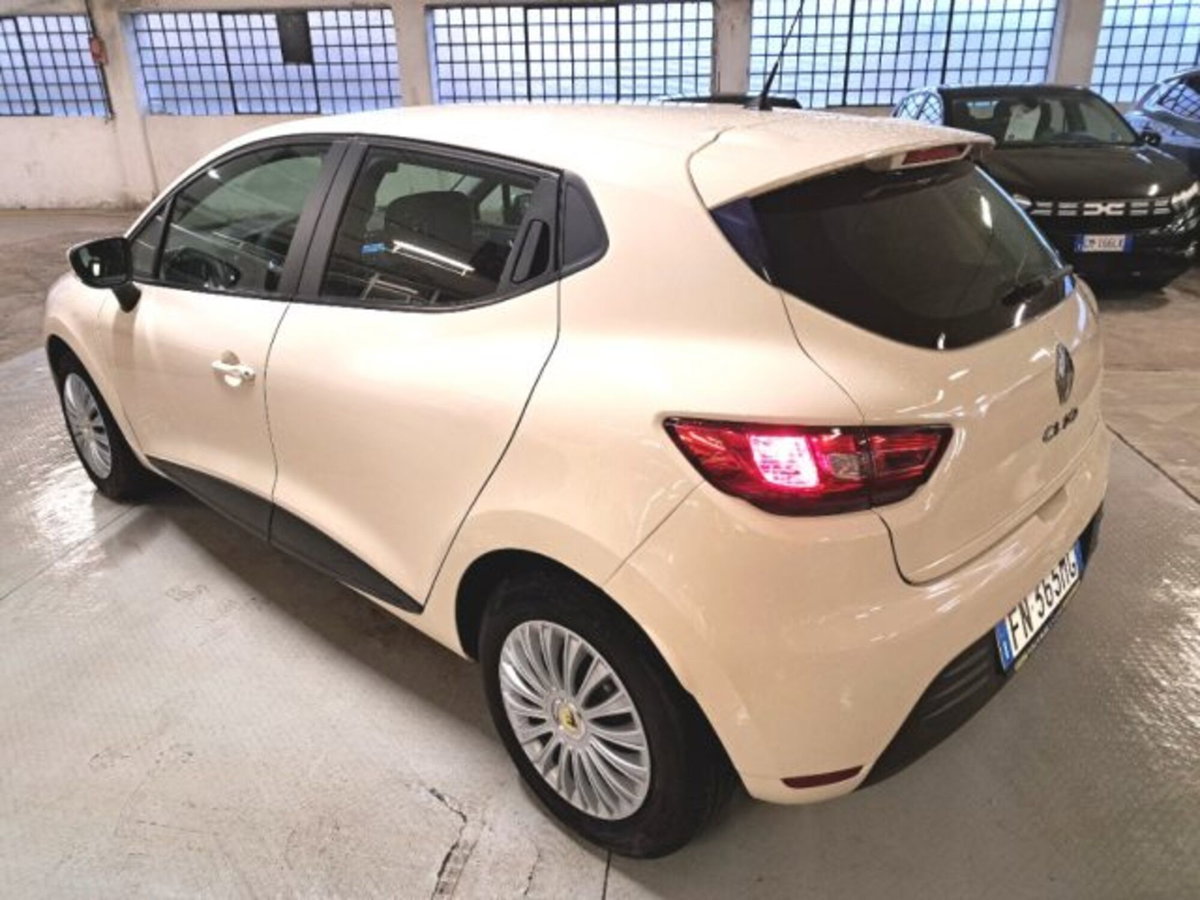 Renault Clio 1.5 dCi 8V 75CV Start&Stop 5 porte Van Energy (4)