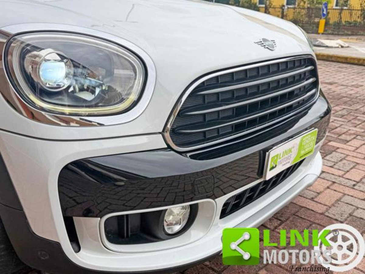 MINI Mini Countryman 2.0 Cooper D Business Countryman ALL4 Automatica (20)