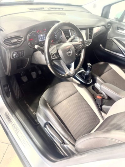 Opel Crossland X 1.2 12V Innovation (9)