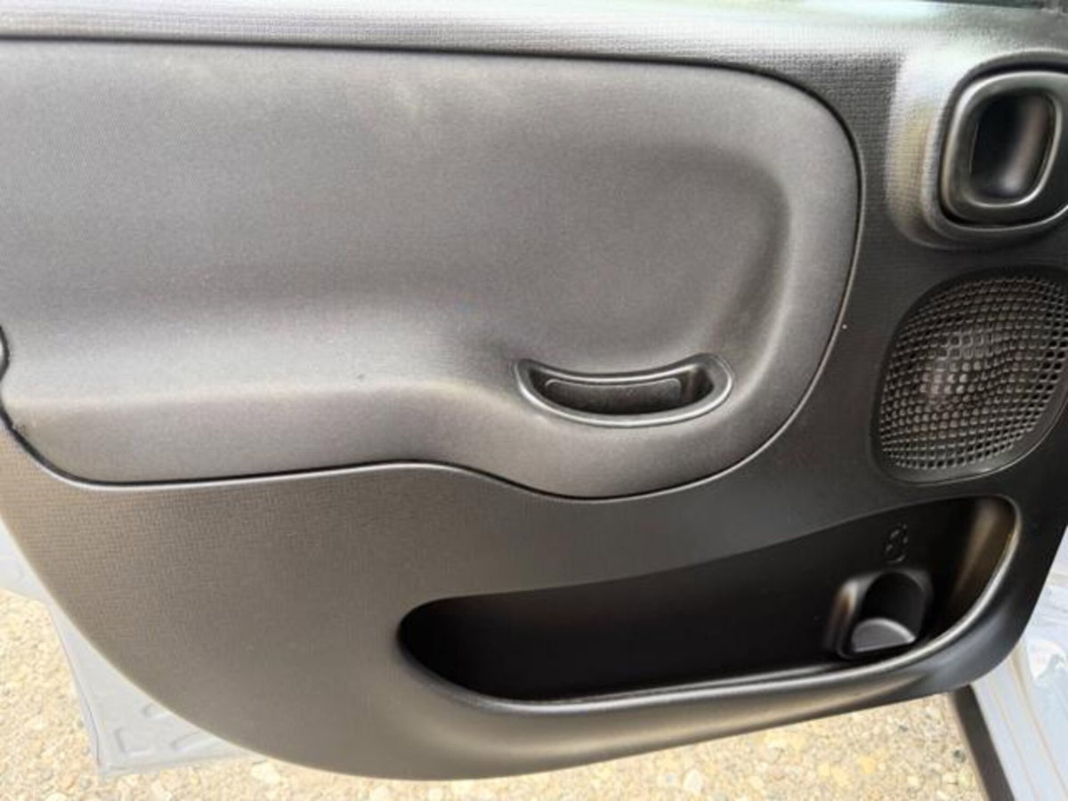 Fiat Panda 1.0 firefly hybrid s&s 70cv 5p.ti (15)