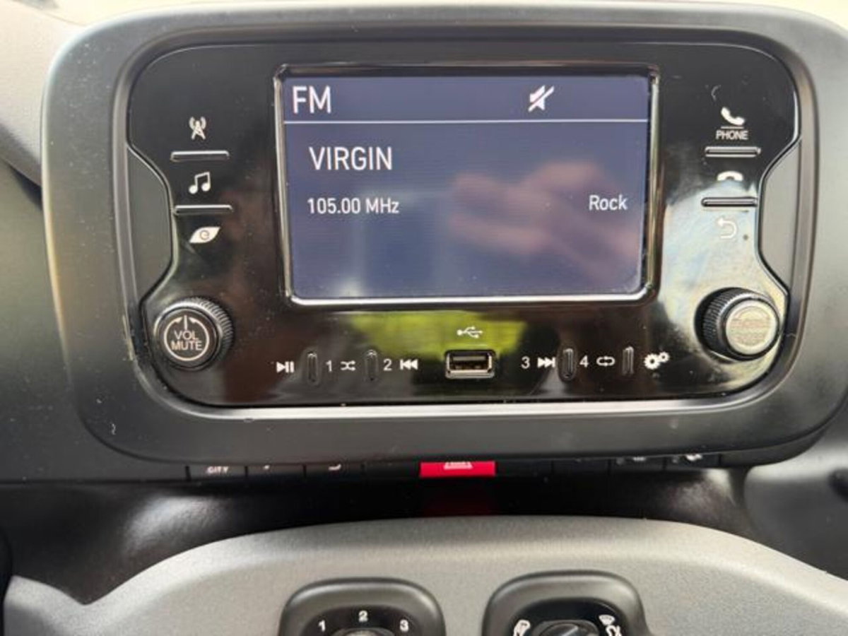 Fiat Panda 1.0 firefly hybrid s&s 70cv 5p.ti (18)