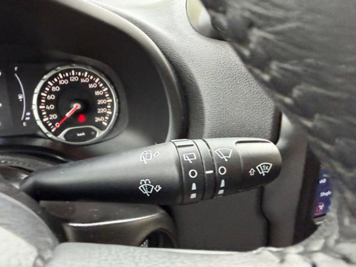 Jeep Renegade 1.0 T3 Night Eagle (16)