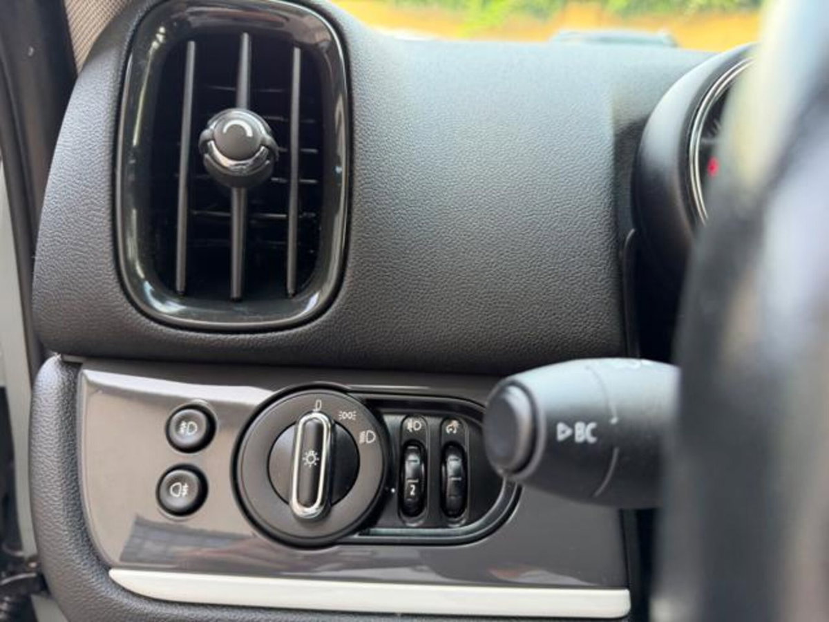 MINI Mini Countryman 1.5 Cooper Countryman ALL4 Automatica (19)