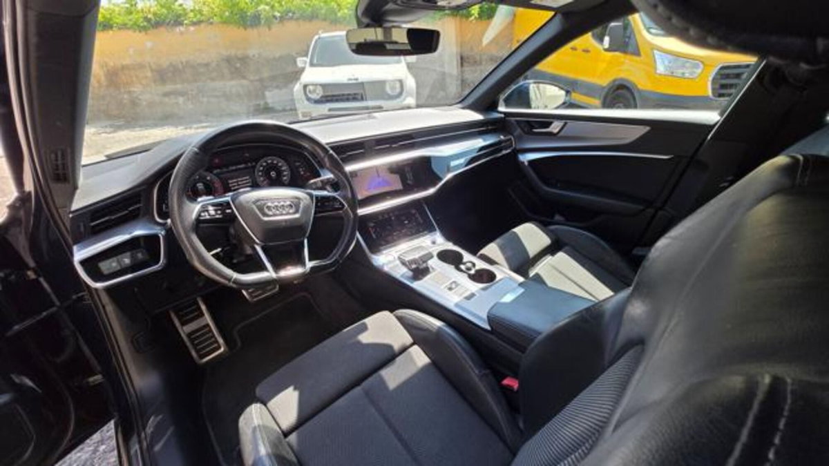 Audi A6 Avant 40 2.0 TDI S tronic Business Sport (11)