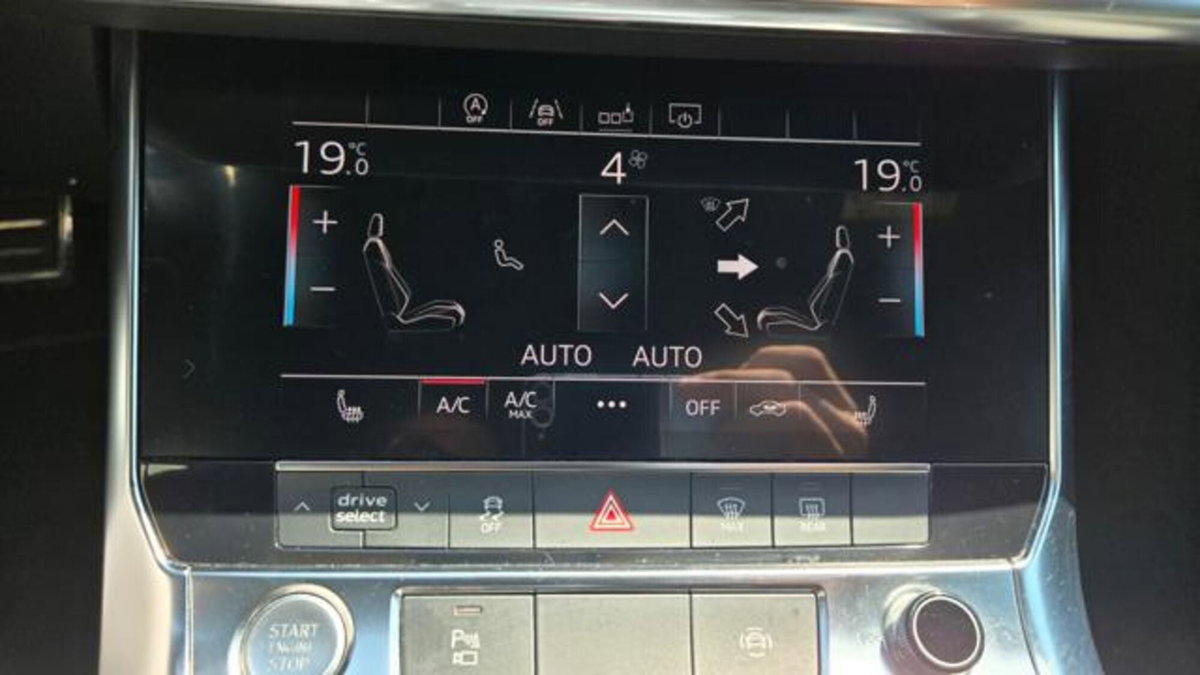 Audi A6 Avant 40 2.0 TDI S tronic Business Sport (14)