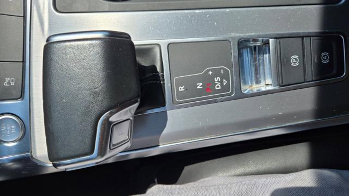 Audi A6 Avant 40 2.0 TDI S tronic Business Sport (15)