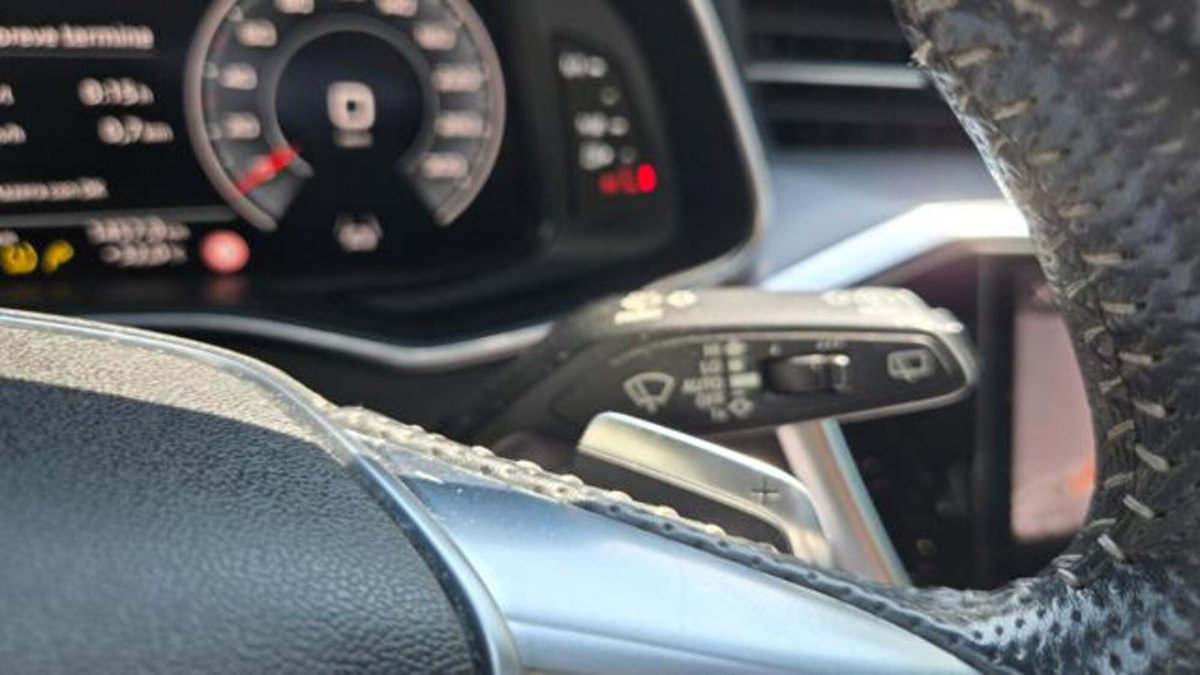 Audi A6 Avant 40 2.0 TDI S tronic Business Sport (18)